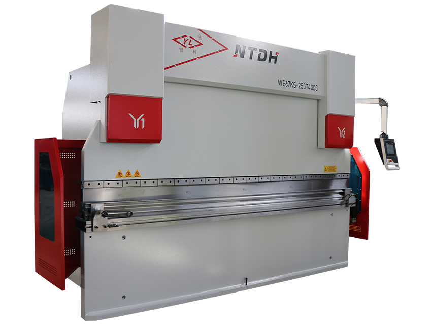 WE67KS-250/4000 CNC Servo Press Brake